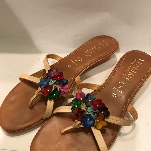 Floral Sandals - Picture 2 of 5